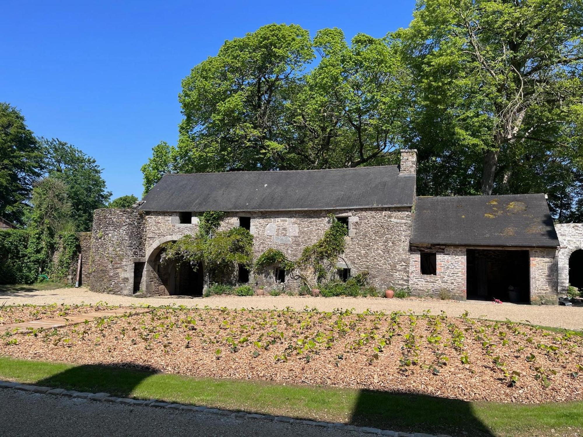 Manoir Du Menec Chambre Le Folgoet Exterior photo